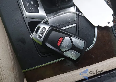 2018 Audi Q5 2.0T Premium/2.0T Tech Premium z USA, uszkodzony, nr VIN WA1BNAFY7J2161930